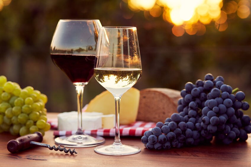 red wine white wint.jpg
